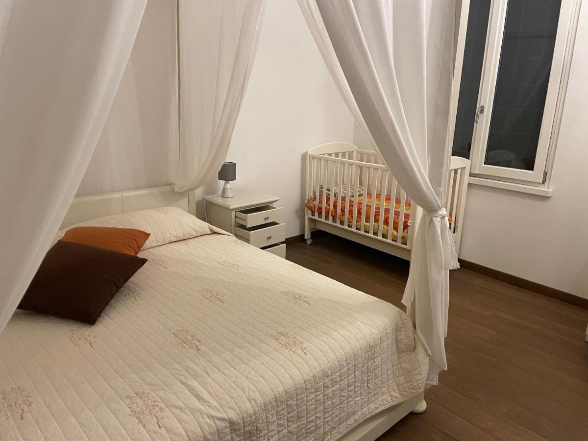 Вилла Residenza Fondo Ulivi Понти-суль-Минчо Экстерьер фото